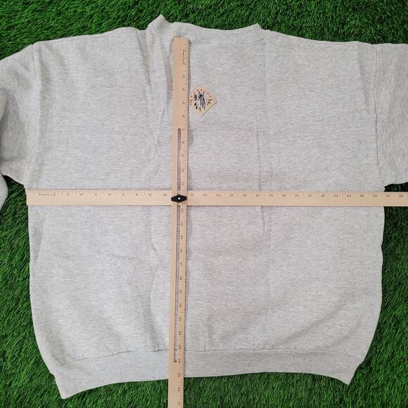 Vintage 1994 Native-American Sweatshirt XL/2XL 27x25 Menchego - Picture 4 of 16